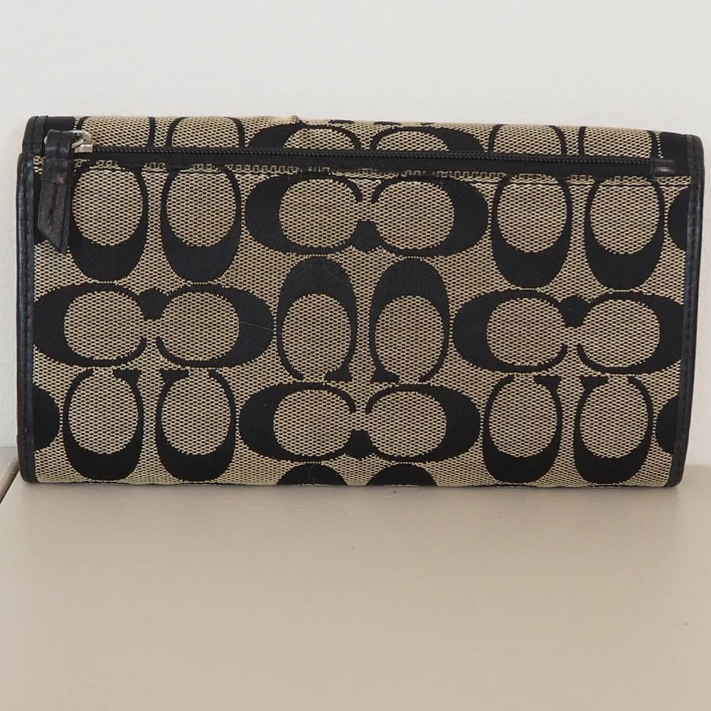 Coach Tri-Fold Wallet Women's‎ Black Signature Canvas Leather Trim Snap Closure